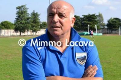 Il tecnico del Grottaglie Vincenzo Pizzonia (foto Lacava)